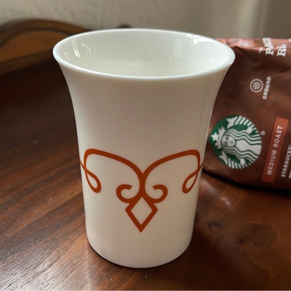 2014 STARBUCKS Coffee Mug White Orange Tea Fleur-de-lis 11 fl oz - Picture 1 of 10